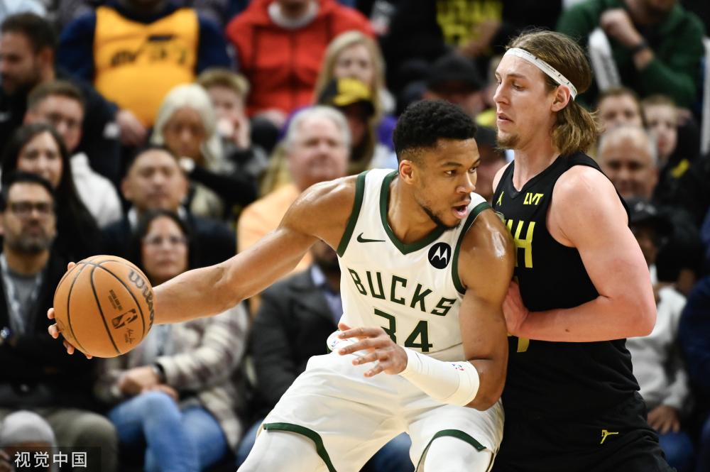 亚斯凭借其 亚斯凭借其