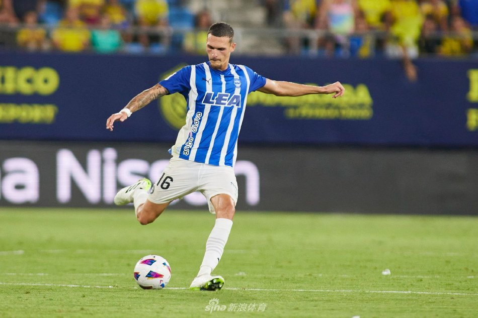 詹姆斯此刻 詹姆斯此刻